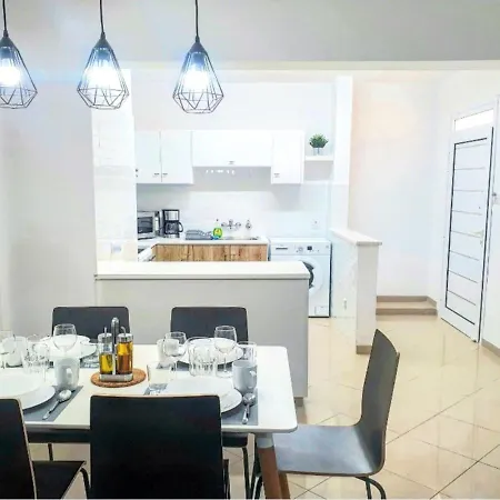 Secondhome102
