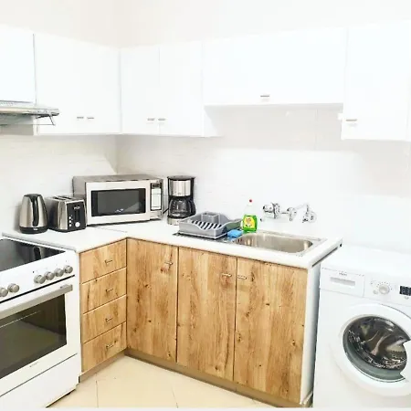 Secondhome102 Apartman